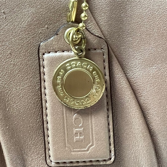 Coach Satchel - Picture 9 of 9